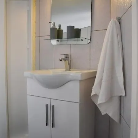 Harmony Duplex Nea Peramos (Macedonia)